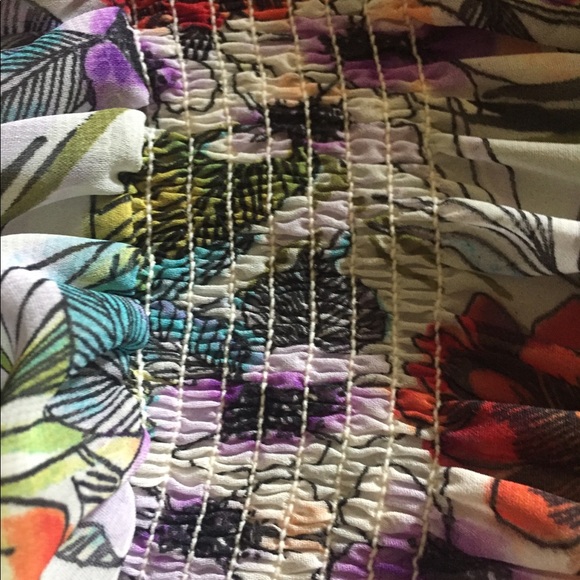 Flowy Strapless Summer Dress - Picture 4 of 7